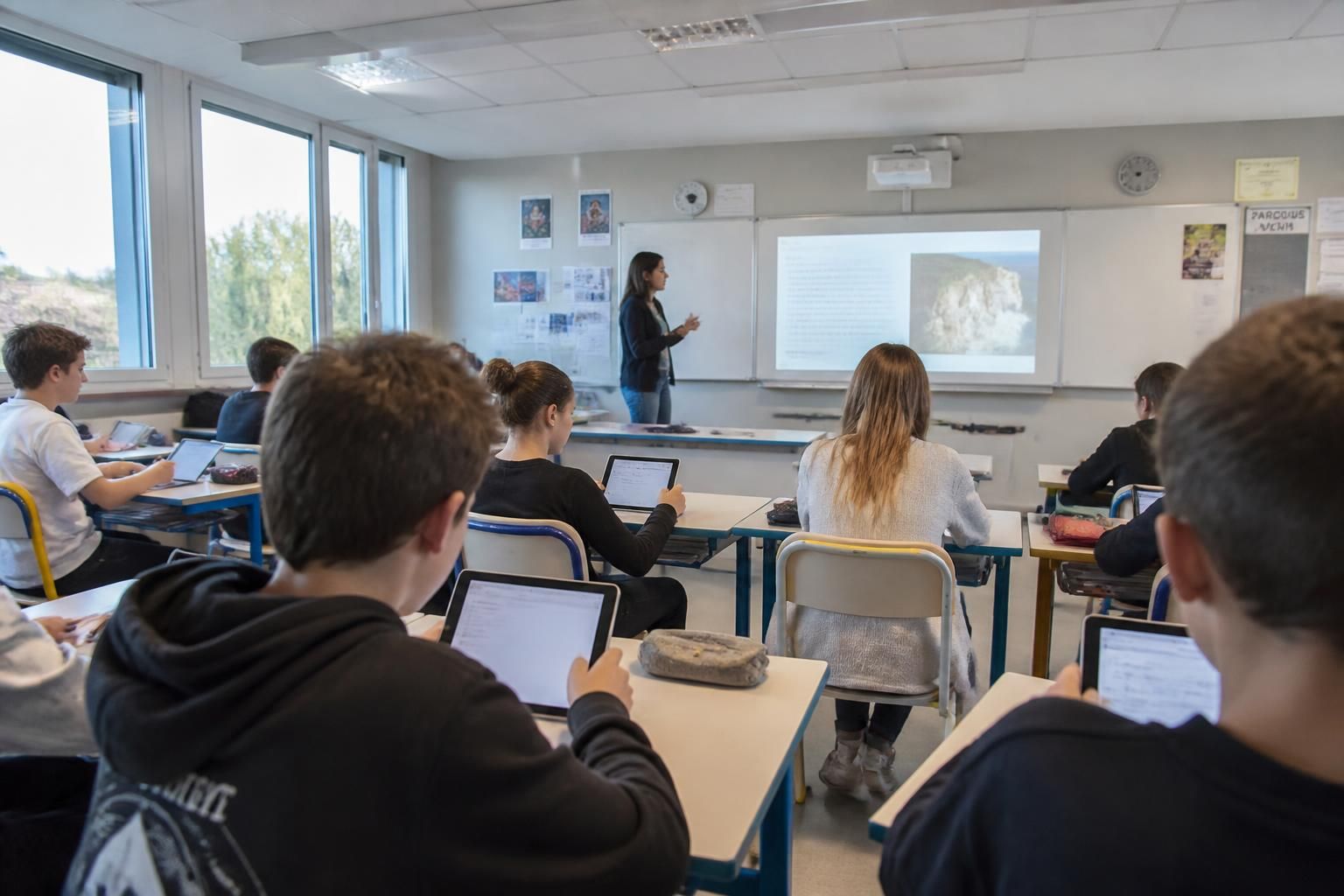 découvrez notre guide complet pour comprendre l'accès et le fonctionnement de touraine e-school, la plateforme éducative en ligne qui facilite l'apprentissage et la gestion scolaire.